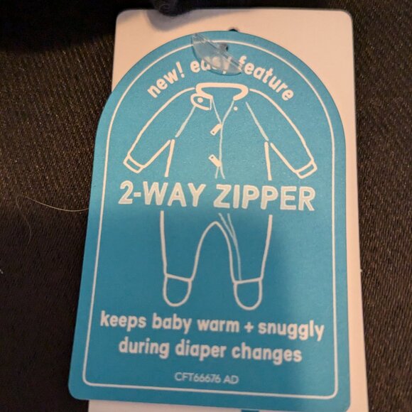 Carter's blanket sleeper NWT size 12 mos. - Picture 7 of 7